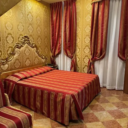 Hotel Diana-2